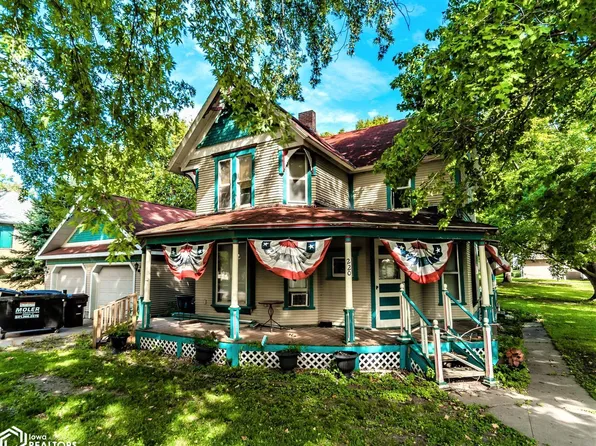 220 N Main St, Conrad, IA 50621
