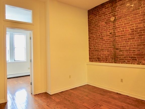 3rd image of 155 Herkimer St #4