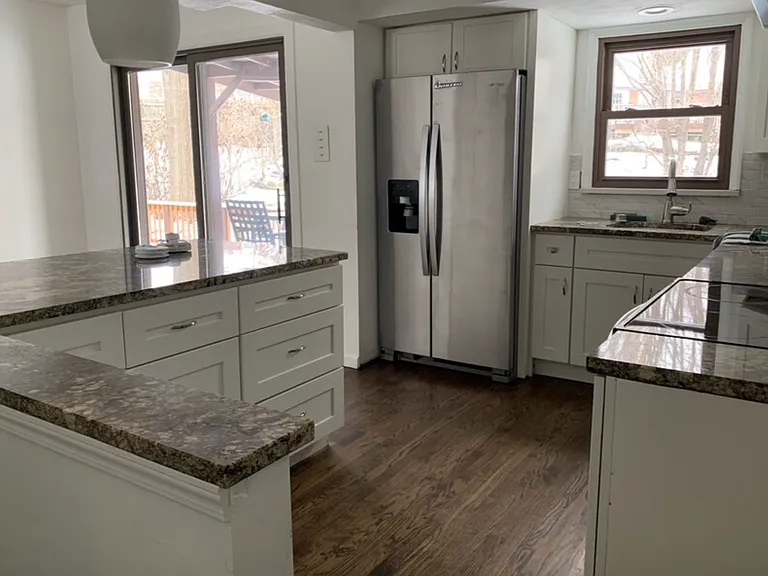 9001 Kickapoo Dr — Photo 3