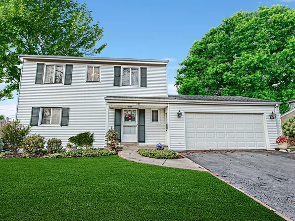 112 Forestway Dr, Deerfield, IL 60015