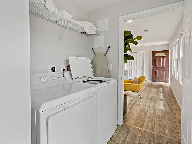 Laundry Room Cabinet