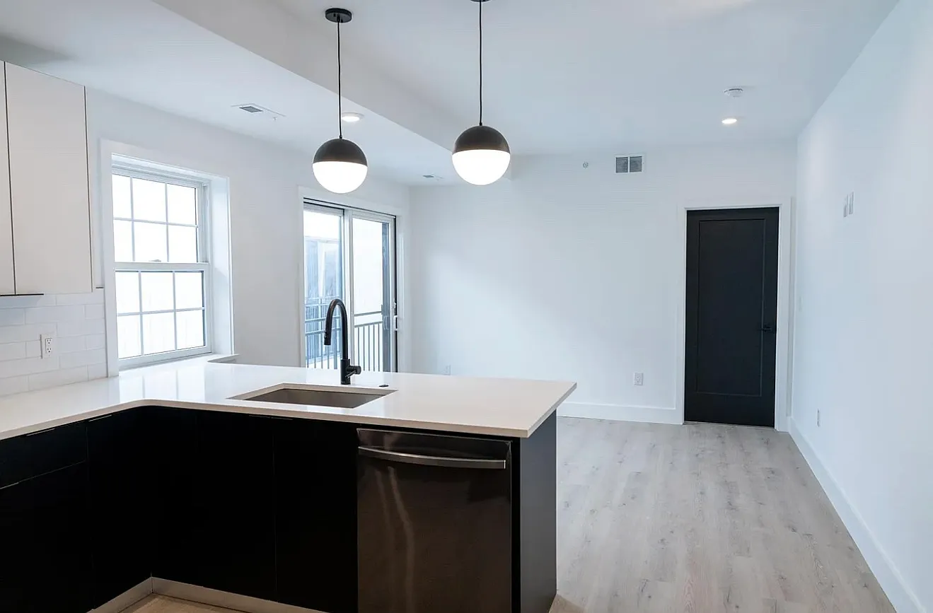 1 bed, 1.5 bath, $1,750 — Photo 4