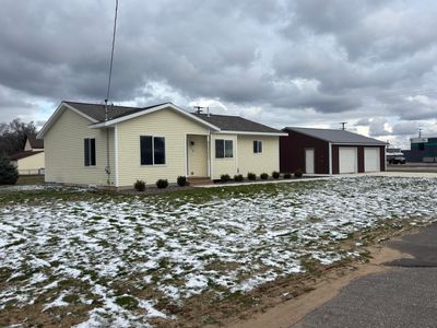 718 Harroun St, Belding, MI, 48809