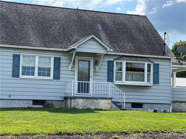 558 Richmond Rd, Bangor, PA 18013