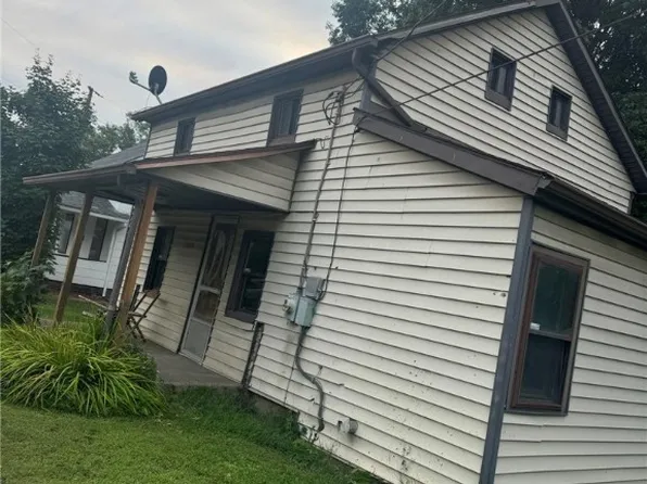 11219 Lincoln St SE, Robertsville, OH 44670