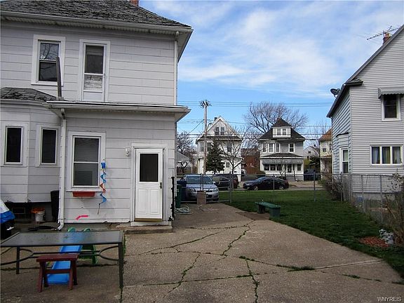 5th image of 167 Crowley Ave