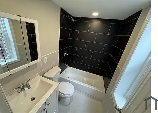 88 Pulaski St #14 — Photo 4