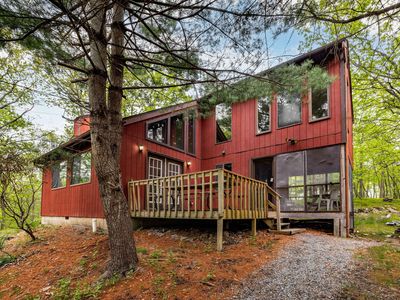 456 Rolling Hill Way, East Stroudsburg, PA, 18302