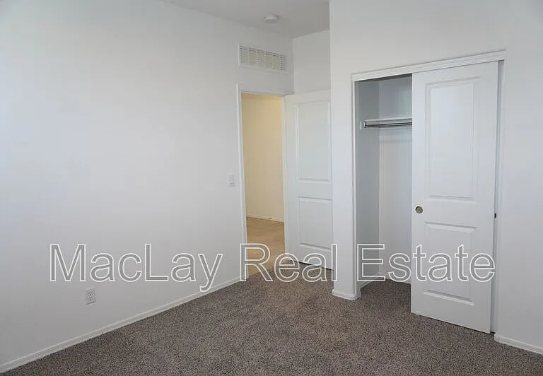 1164 W Chimes Tower Dr — Photo 33