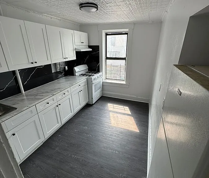 160 Palisade St — Photo 18