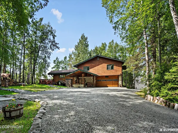 17938 Kamkoff Ave, Eagle River, AK 99577