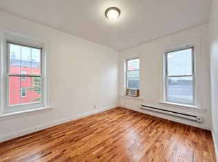 833 Saint Johns Pl APT 3R, Brooklyn, NY 11216
