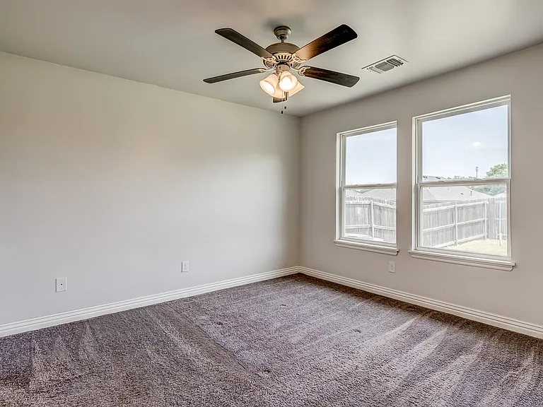 4323 W Country Club Dr — Photo 11