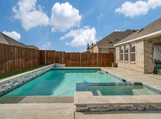 5516 Breezy Dr, Celina, TX 75009