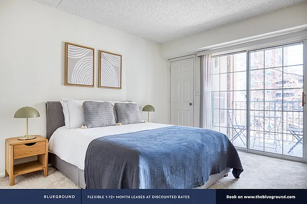 Rented by The Blueground | media 50