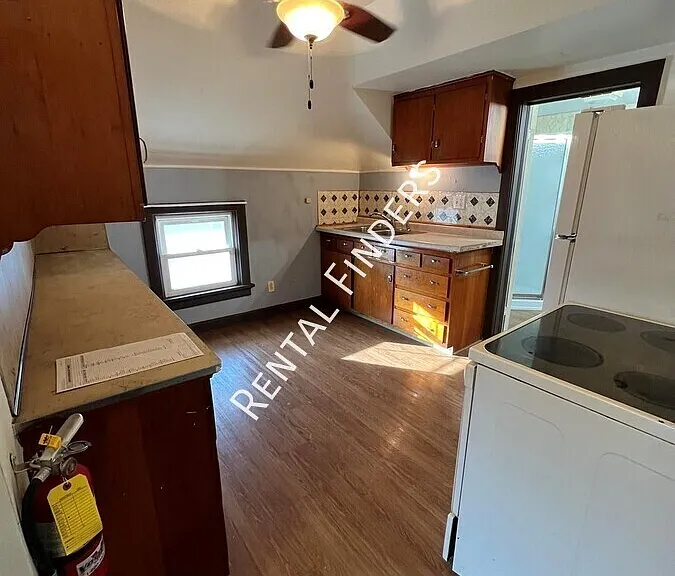 38 Lehner St #A — Photo 2
