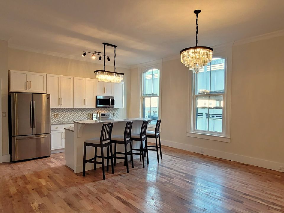 Kitchen & Living Room