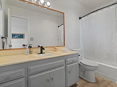 5505 Seifert St — Photo 22