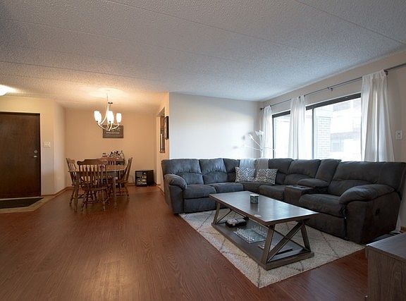 5th image of 18060 Royal Oak Ct #7