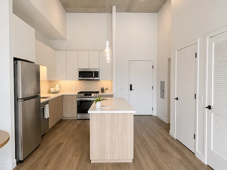 1032 W Leland Ave #1207 — Photo 4