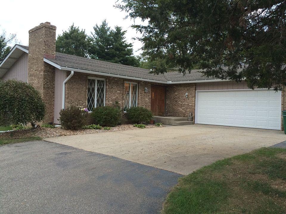 1st image of 10401 N Cedar Dr