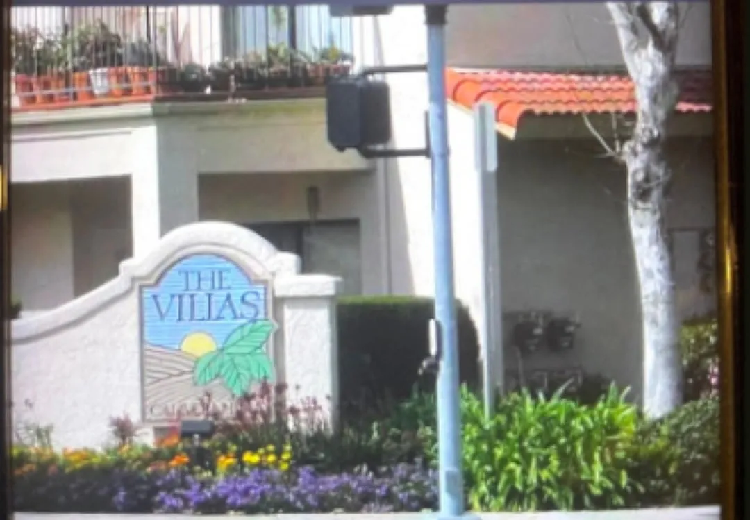 2 bed, 1112 sqft, $3,100 — Photo 1