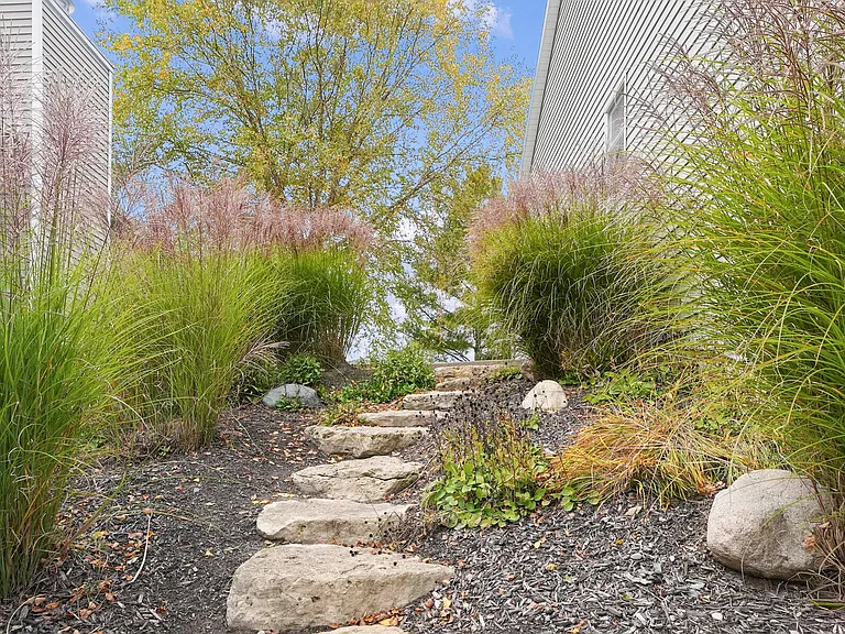 8886 Stonepoint Ct — Photo 53