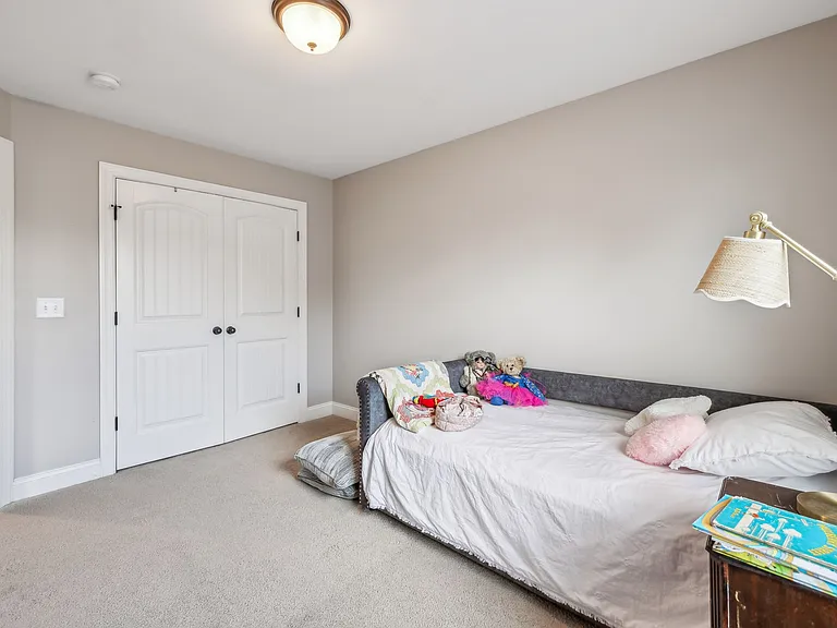 3222 Charleston Way — Photo 36