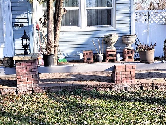 Neighborhood Amenities