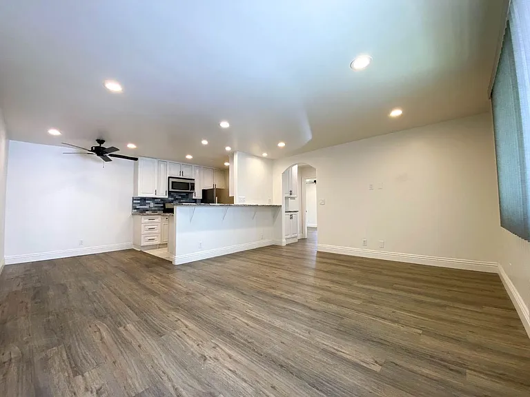 5513 Fulcher Ave — Photo 13
