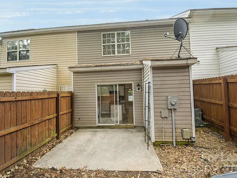15469 Asterwind Ct — Photo 15
