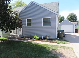 2921 S Coral St, Sioux City, IA 51106