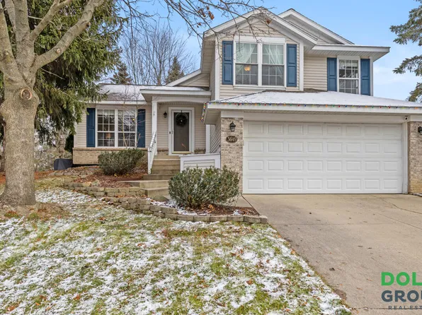 3649 W Grove Ct SE, Grand Rapids, MI 49512