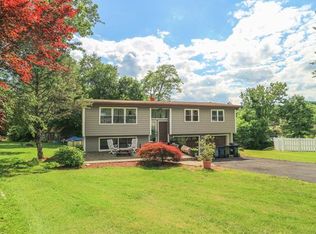 5 Richard St, Mahopac, NY 10541