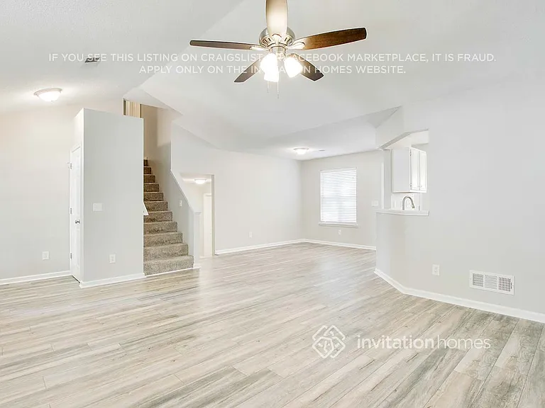 1753 Woodvine Ct NW — Photo 3