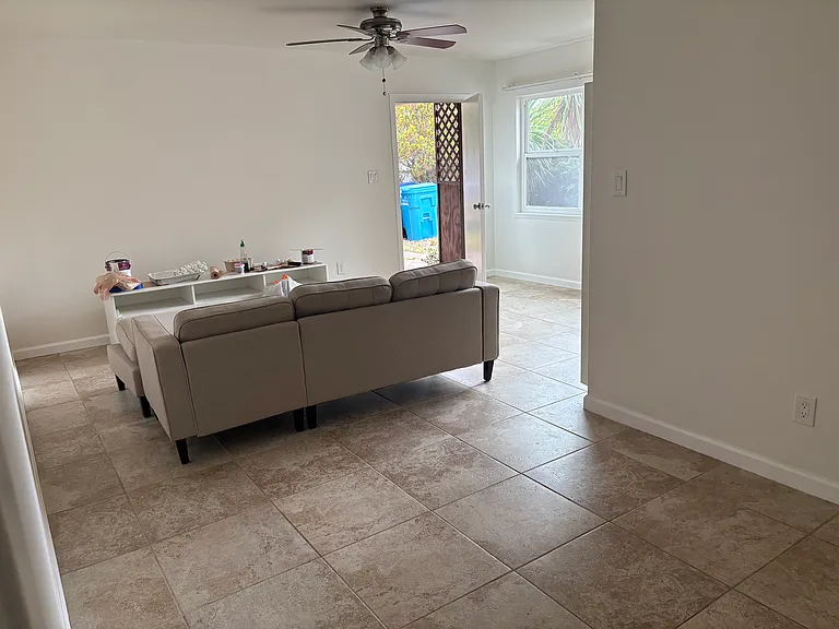 4536 Moraga Ave — Photo 15