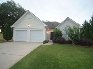 3113 Thorn Bush Dr, Gainesville, GA 30507