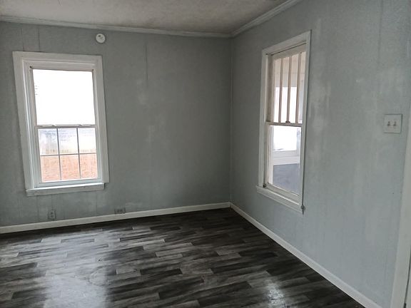 4th image of 1310 5th St