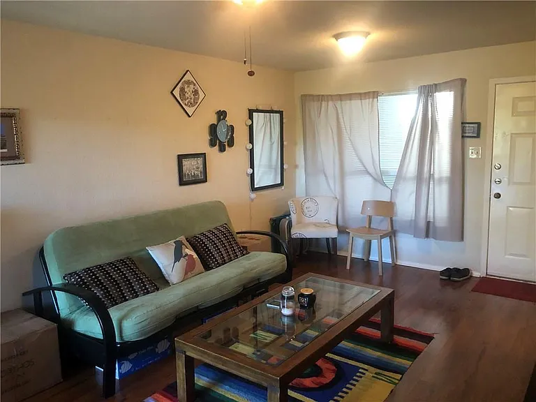1514 Parker Ln #104 — Photo 6