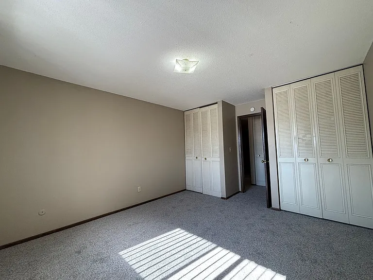 41 Arlington Ave West — Photo 15