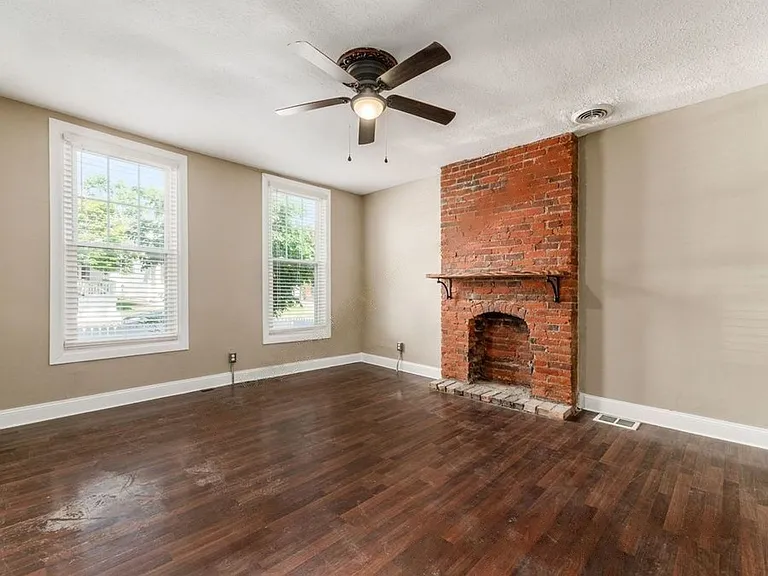274 S Skidmore St — Photo 7