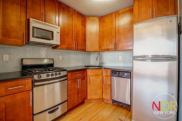 Rented by Next Door Realty NYC | media 34