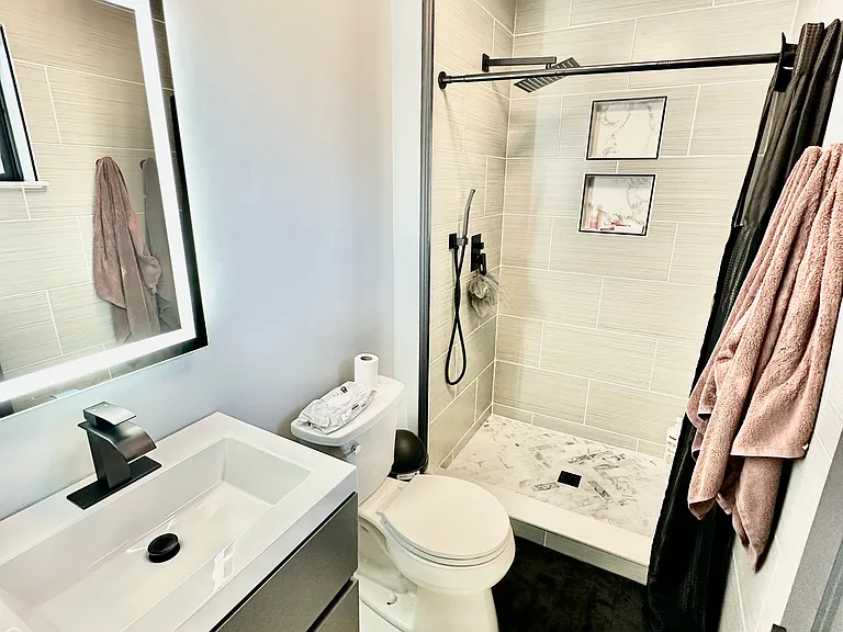 5836 E Lansing Way — Photo 18