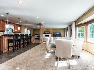 3005 S Hall Rd, Independence, MO 64052