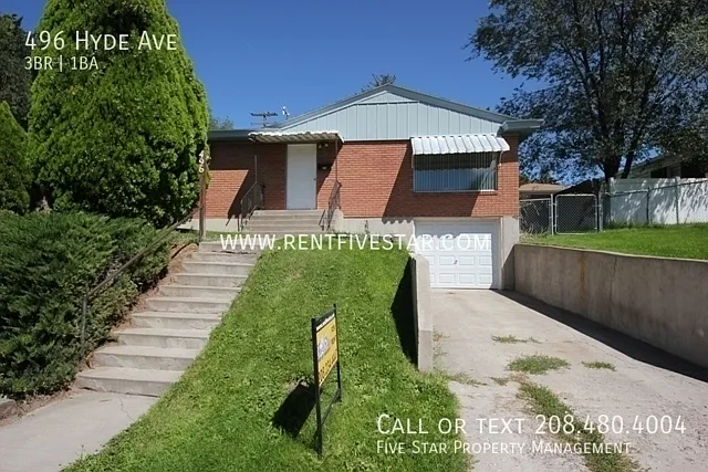 496 Hyde Ave