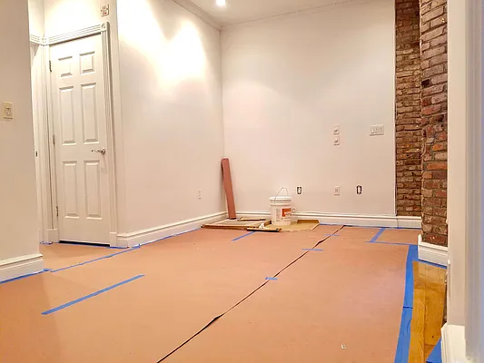 Rented by Compass | media 21