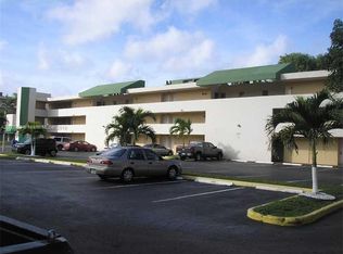 8810 Fontainebleau Blvd APT 210, Miami, FL 33172