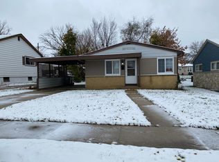 8234 W Lancaster Ave, Milwaukee, WI