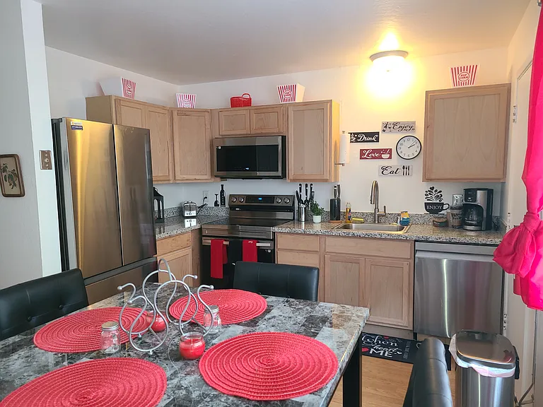Fully Stocked kitchen