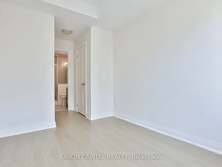 46 William Saville St — Photo 19
